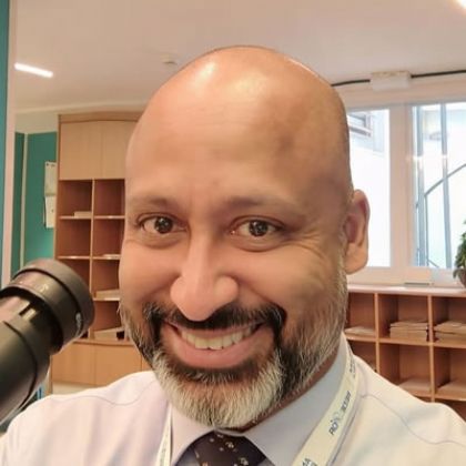 Dr. Ivan Tadeu Rebou�as